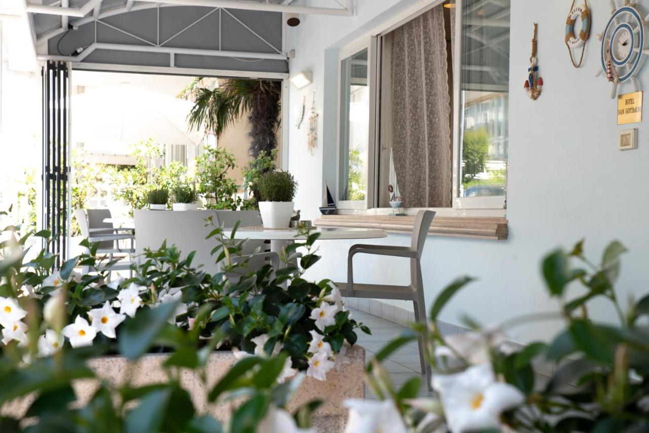 Hotel San Gottardo Riccione Eksteriør bilde